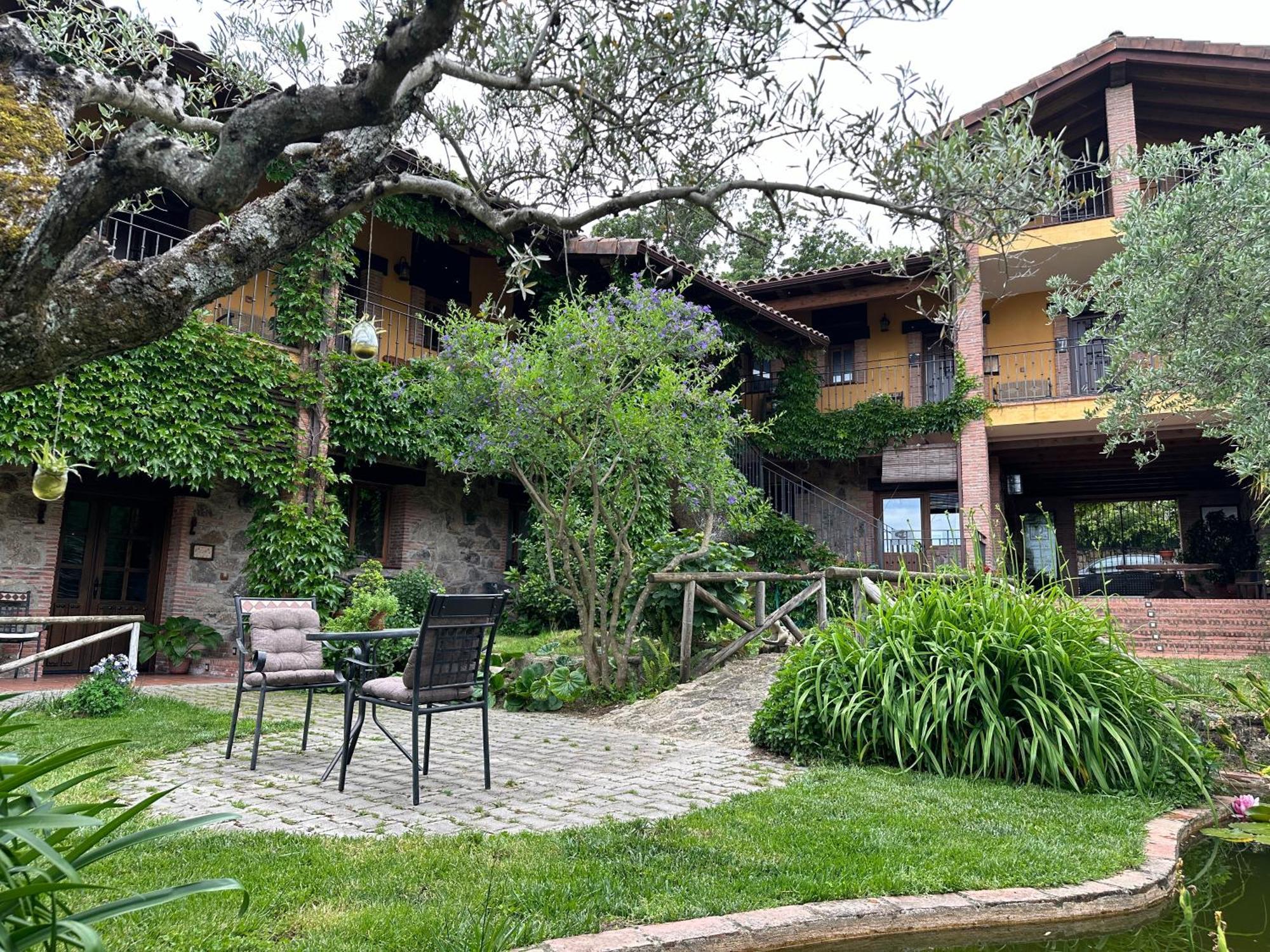 Hotel Rural La Covacha Losar De La Vera Exterior foto