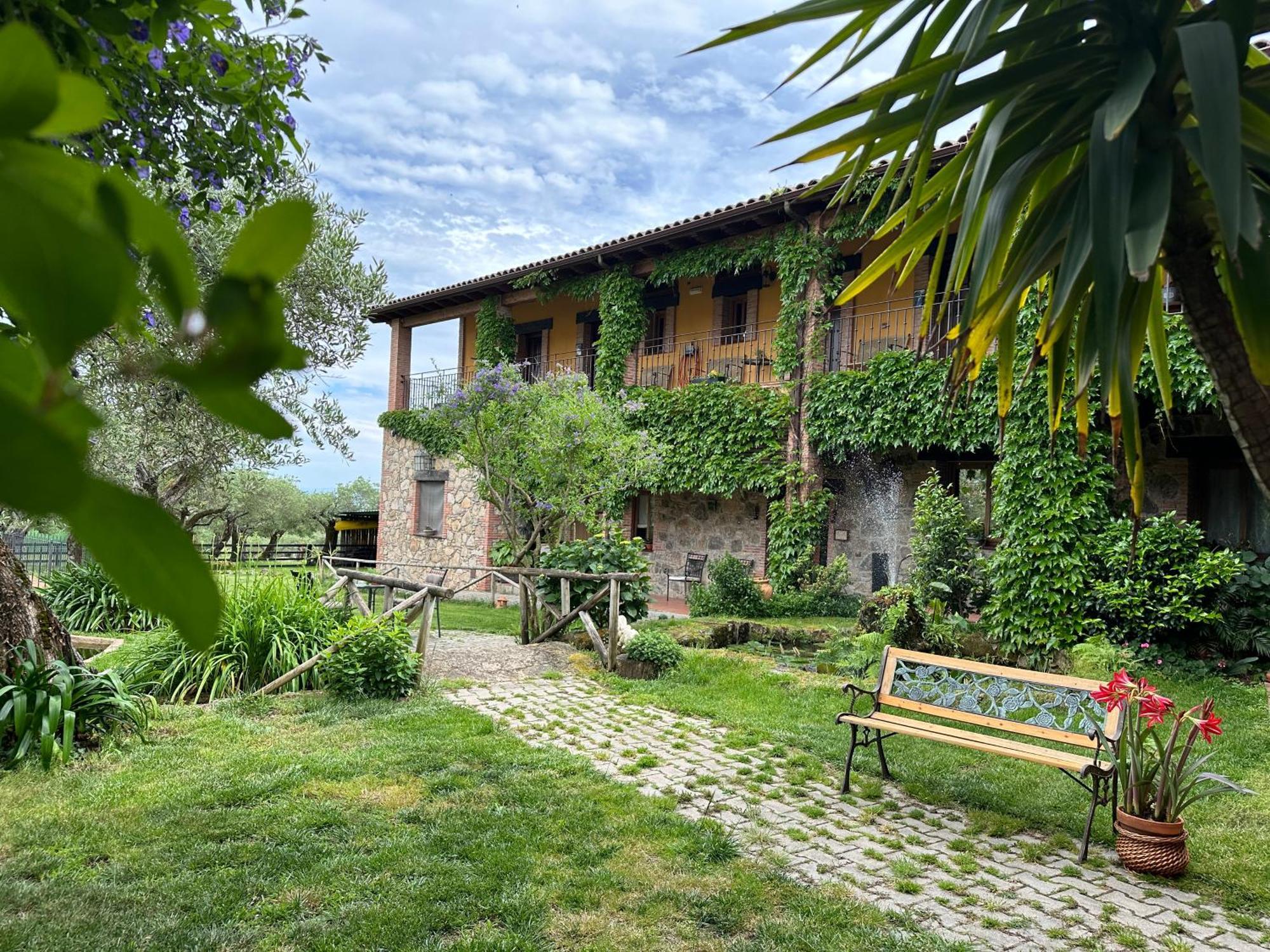Hotel Rural La Covacha Losar De La Vera Exterior foto